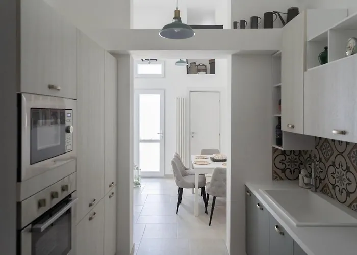 ベッド・アンド・ブレックファスト Ada&nini ガラティーナ